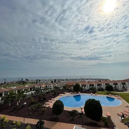 Διαμέρισμα Stunning 2 Bedroom With Full View Of The Sea And Marina , Full Sun *
