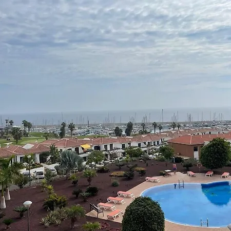 Διαμέρισμα Stunning 2 Bedroom With Full View Of The Sea And Marina , Full Sun
