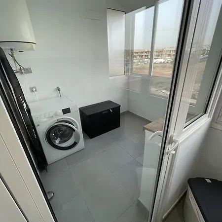 Διαμέρισμα Stunning 2 Bedroom With Full View Of The Sea And Marina , Full Sun *