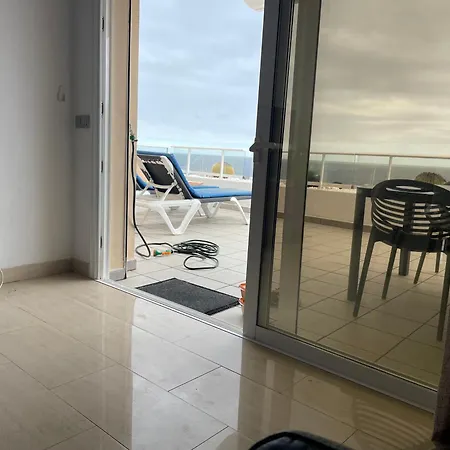Διαμέρισμα Stunning 2 Bedroom With Full View Of The Sea And Marina , Full Sun